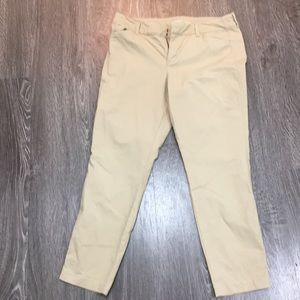 Old Navy pixie pant